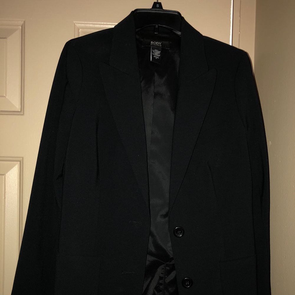Victoria’s Secret Long Black Blazer w/packets blk